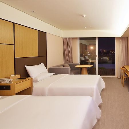 Ji Hotel Shanghai Hongqiao Zhongshan West Road Bagian luar foto