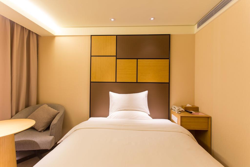 Ji Hotel Shanghai Hongqiao Zhongshan West Road Bagian luar foto